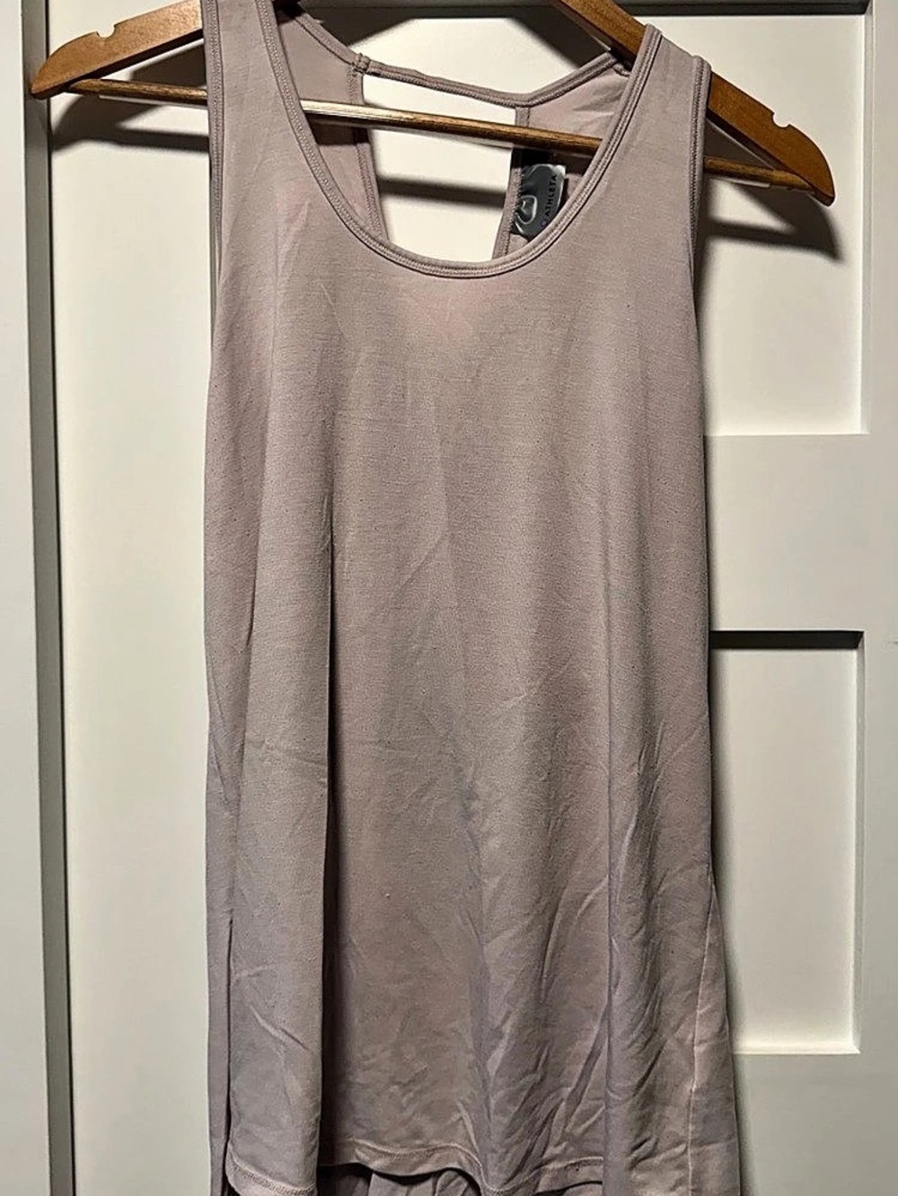 Athleta Essence Tie Back Tank Lavender